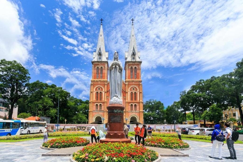 Saigon Cozy Hotel "241 Pham Ngu Lao Street" Hô Chi Minh-Ville Extérieur photo