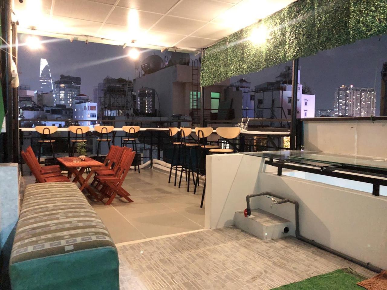 Saigon Cozy Hotel "241 Pham Ngu Lao Street" Hô Chi Minh-Ville Extérieur photo