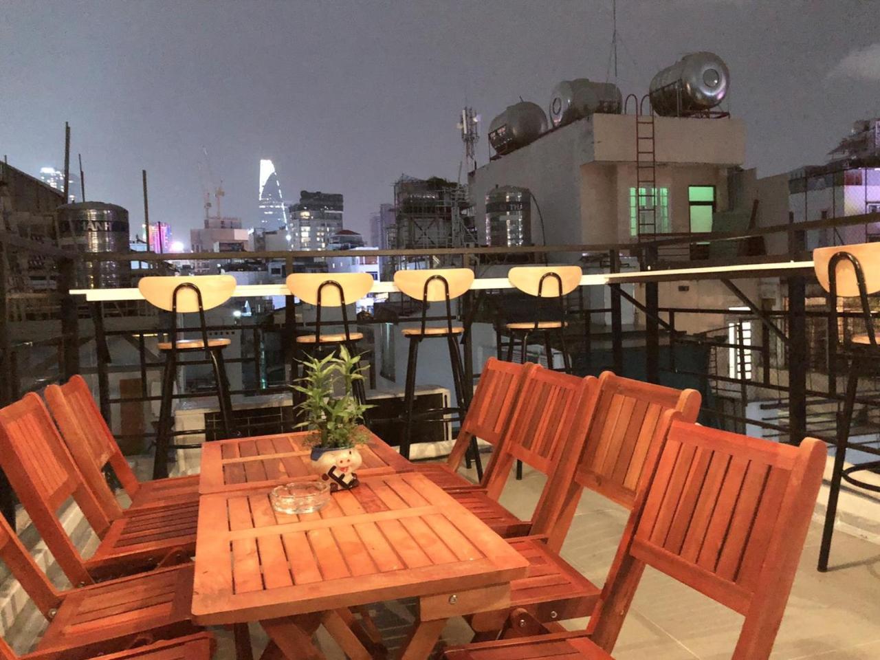 Saigon Cozy Hotel "241 Pham Ngu Lao Street" Hô Chi Minh-Ville Extérieur photo