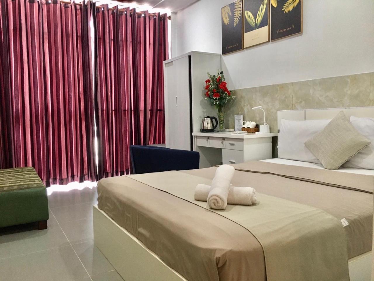 Saigon Cozy Hotel "241 Pham Ngu Lao Street" Hô Chi Minh-Ville Extérieur photo